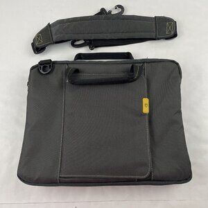 Case Logic Computer Laptop Tablet Travel Case Bag 13”x11” Shoulder Strap Padded